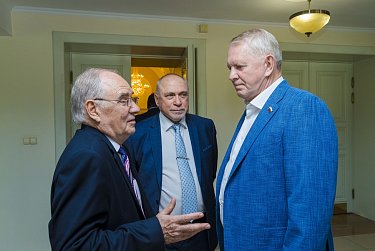 Вице-спикер ЗС Александр Куниловский стал соавтором открытия мирового уровня
